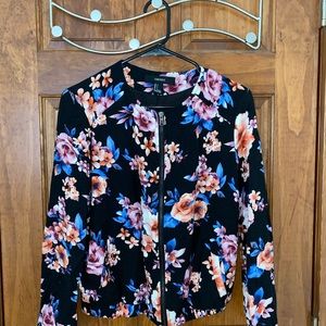 Brand: Forever 21, Size: Small, Color: Floral